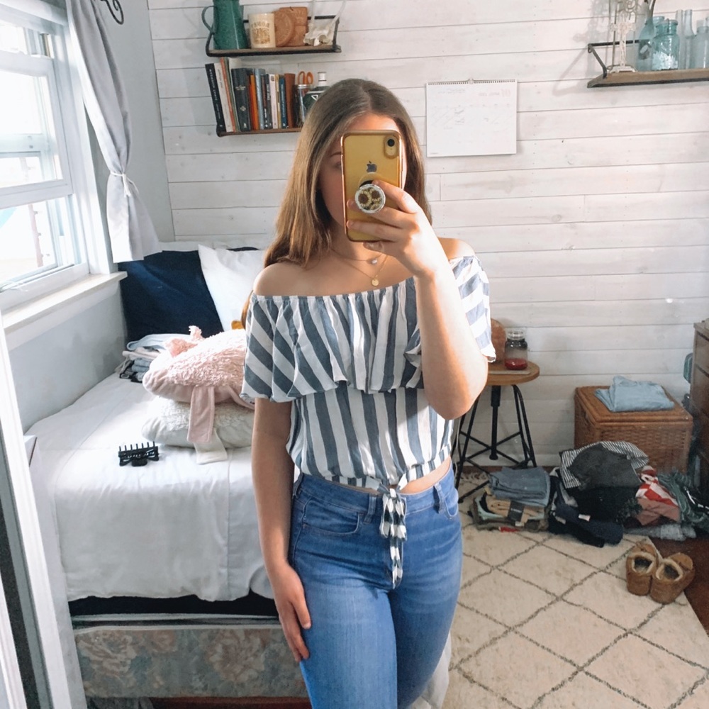 American Eagle Beach Stripped Off the shoulder Top